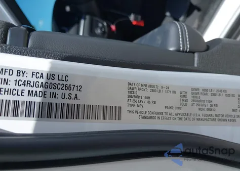 2025 Jeep Grand Cherokee Altitude 4X2 from USA, damaged, VIN 1C4RJGAG0SC266712